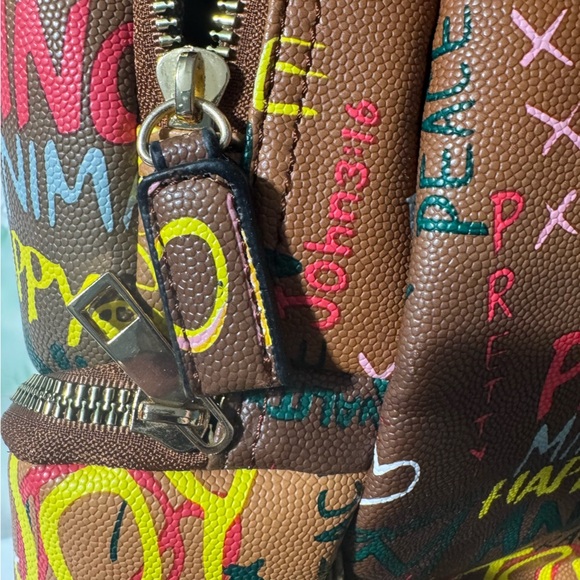 Alba Mini Backpack – NWT – Burnt Orange Graffiti Print - Picture 3 of 16